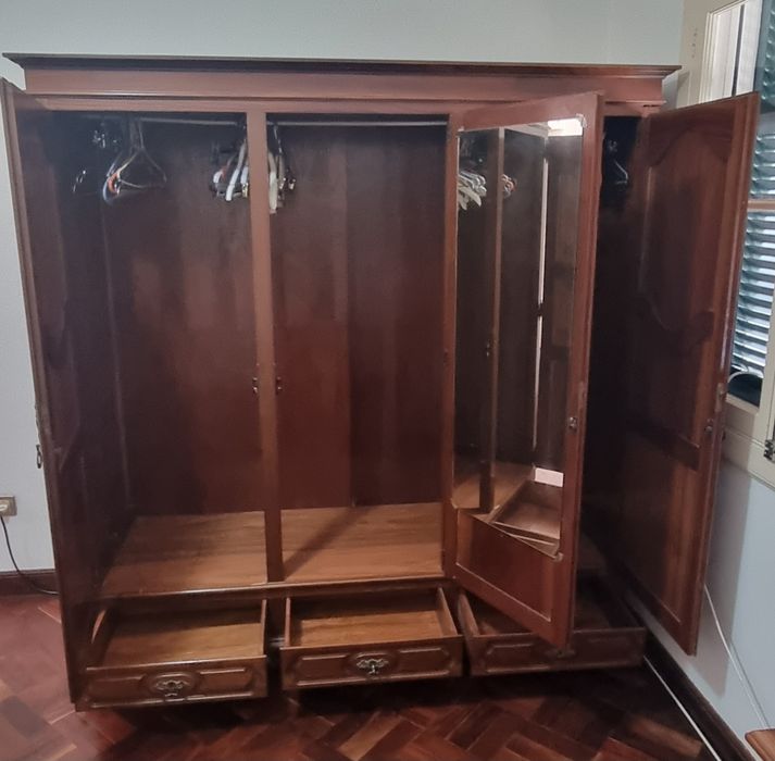 Mobiliário de quarto - Conjunto