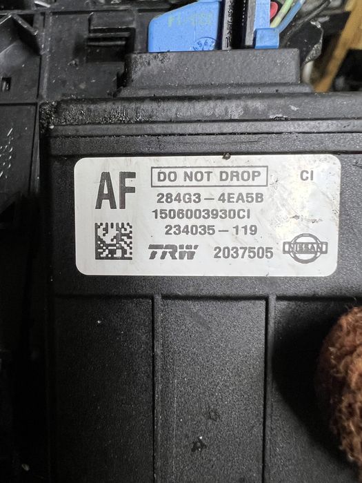 Камера переднего вида 284G34EA5B для Nissan Qashqai II, X-Trail