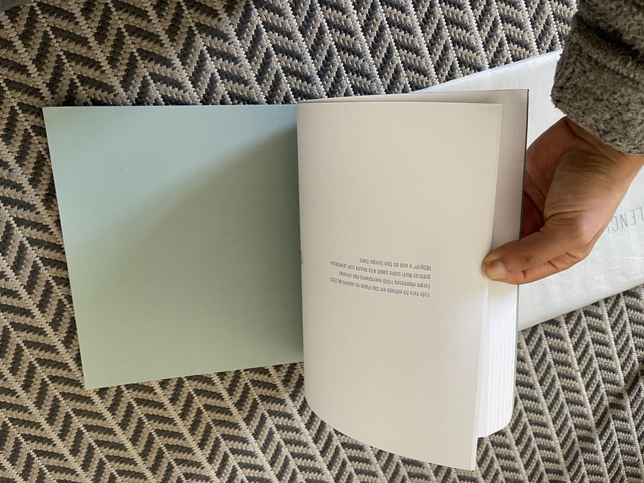 Livro de fotografia do fotógrafo brasileiro Lenci Desaudio