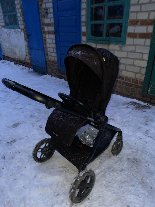 Коляска прогулка maxi-cosi street plus черная
