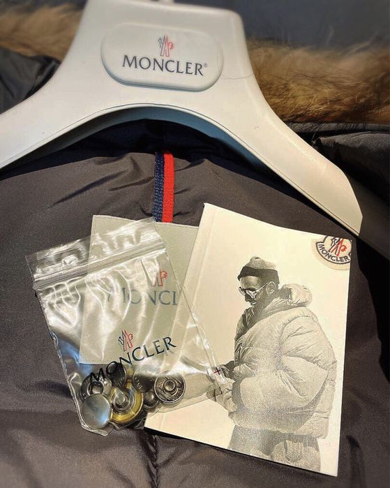 Пуховик парка Moncler жіночий новий зима жіноча нова парка Монклер
