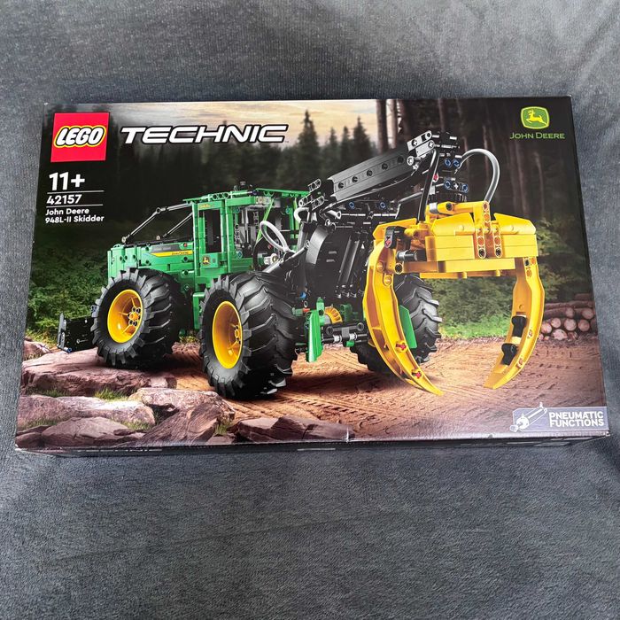 LEGO 42157 Technic Ciągnik zrywkowy John Deere 948L-II