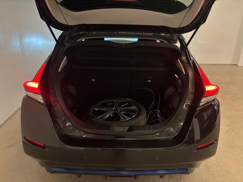Nissan Leaf 2018 року з Європи