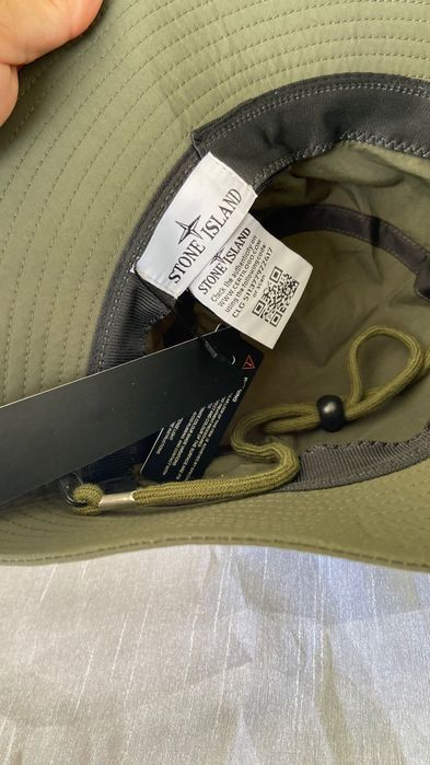 Chapéu stone island