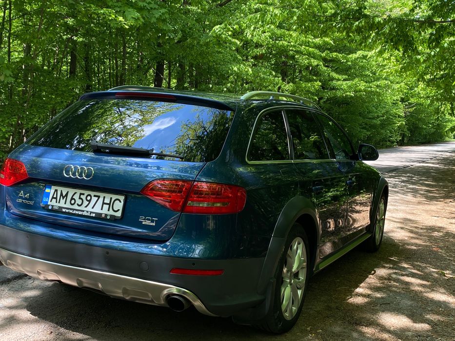 Audi A4 Allroad 2010 VIN WAUZZZ8K1AA118896 фото оголошення 2 з 9