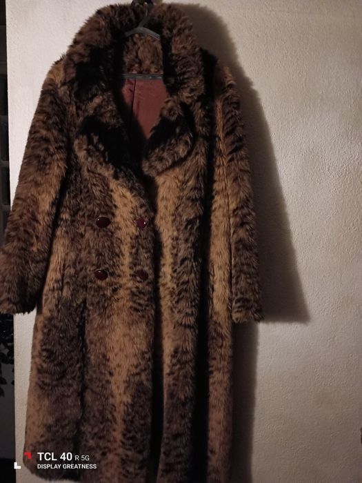 Casaco Comprido muito bonito