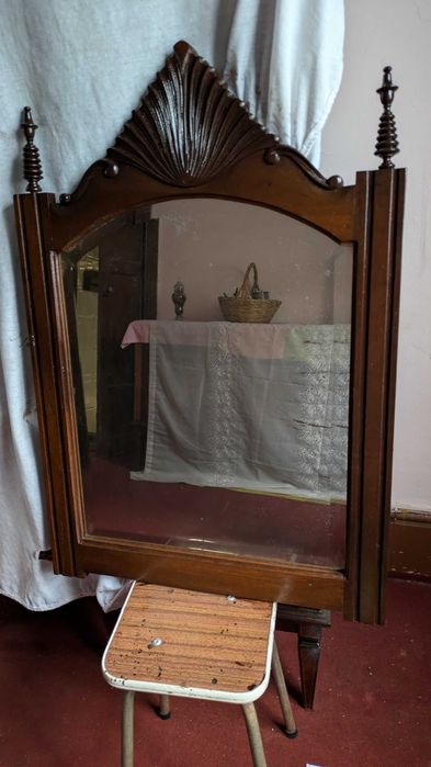 expirador HOFFEN como novo +mesinha + base para vasos + espelho