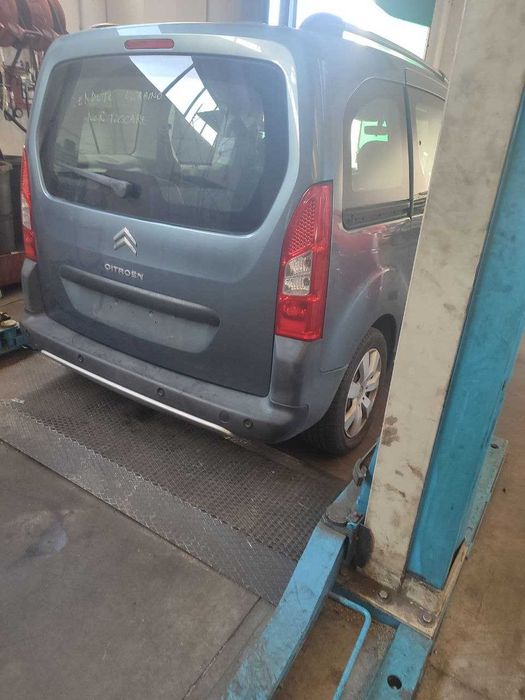 Розборка, шрот, запчастини Citroёn Berlingo B9 бампер, двигун 1.6