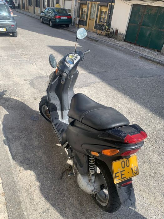 Motocicleta a gasolina
