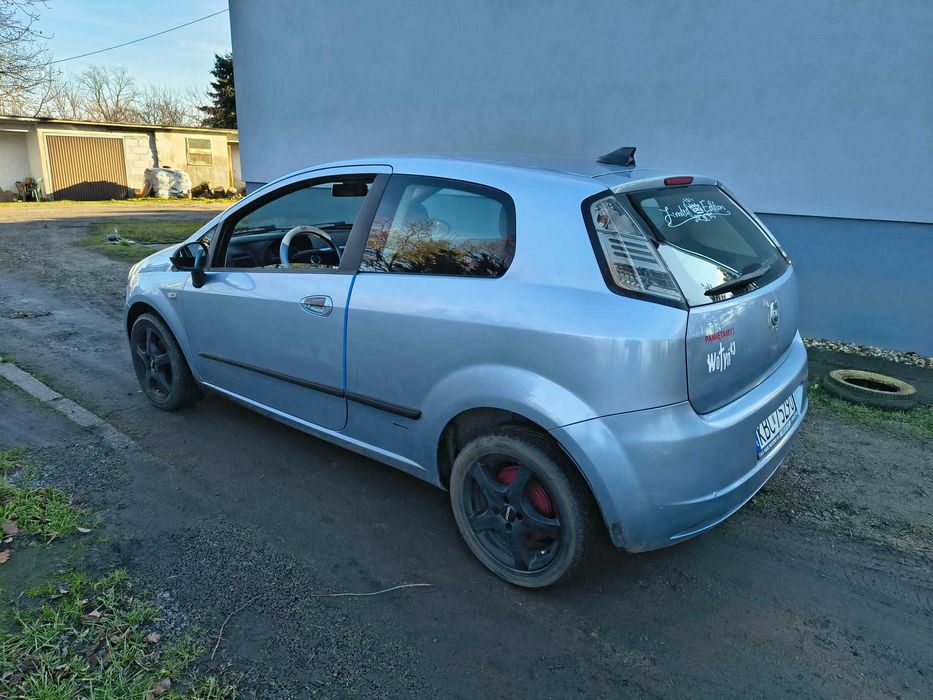 fiat grande punto rok 2006 poj 1400cm stan dobry Prywatnie