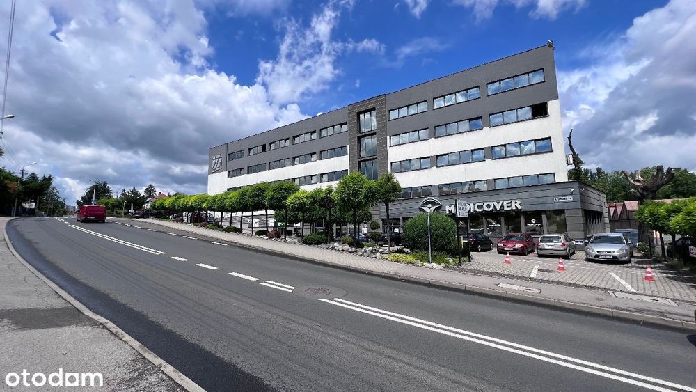 Biuro na wynajem - Karpacka 24: 135m²