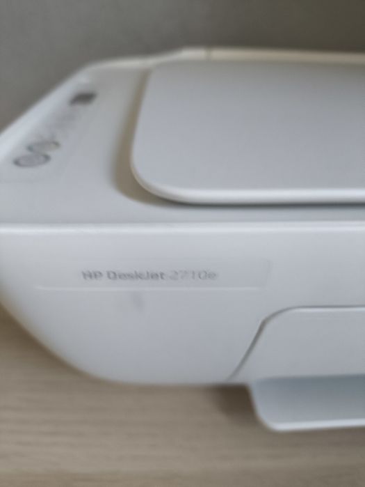 Drukarka ze skanerem HP DeskJet 2710e