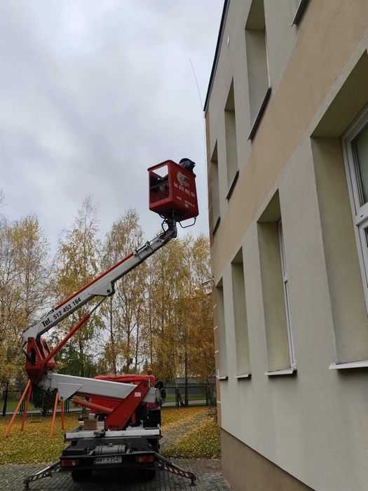 Usługi podnośnikiem koszowym 20 m roboczych
