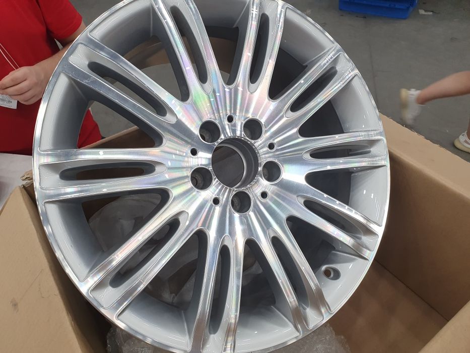 Mercedes-Benz (оригинал) Диски. Новые. (18") 8,5 J