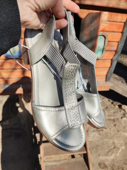 Ортопедичні босоніжки