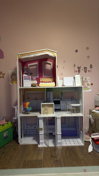 Ляльковий будинок LOL Rainbow High