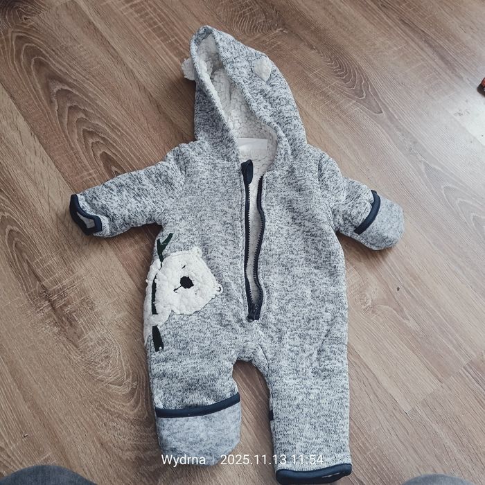 Cieplutki kombinezon 62