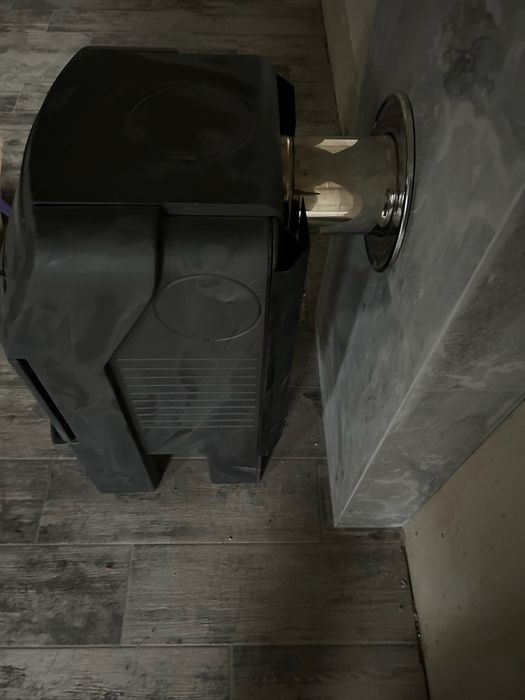 Чавунна піч камін буржуйка Jotul F 220 BP