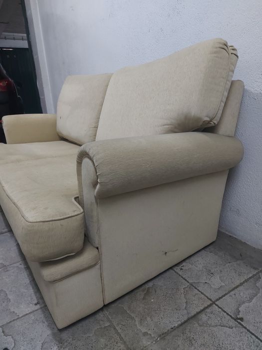 Sofá de 2 lugares