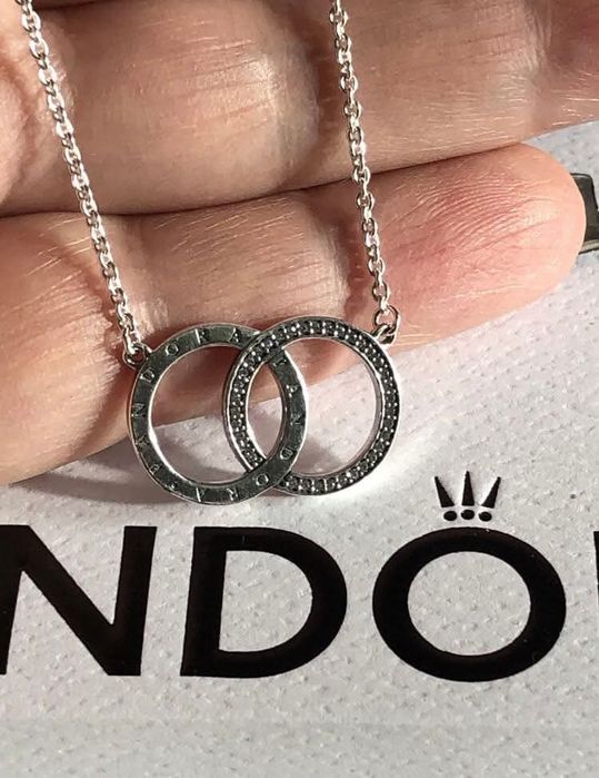 Pandora Naszyjnik złączone koła