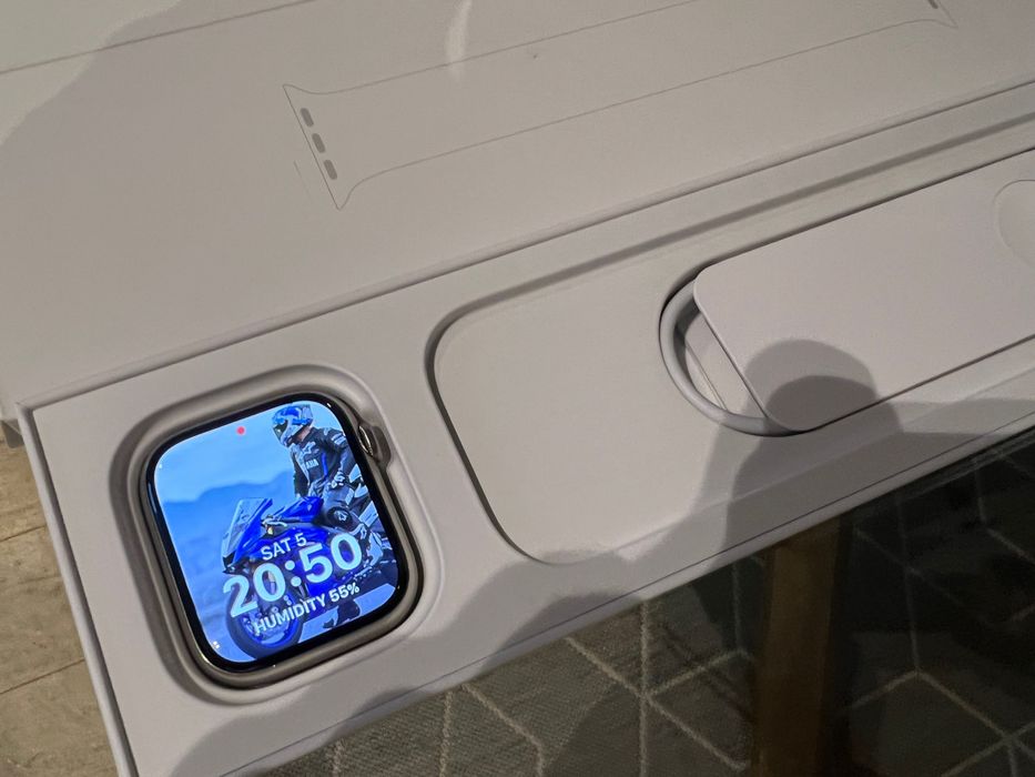 Apple Watch 7 45mm GPS + Cellular Nierdzewny Stainless srebrny