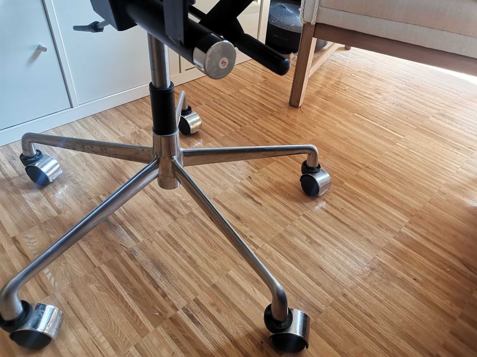 Fotel chrom, replika Vitra SoftPad