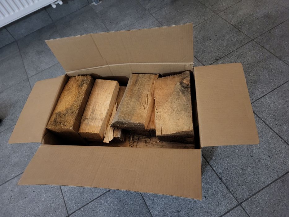 Drewno do kominka przesuszone (>45l/18kg)