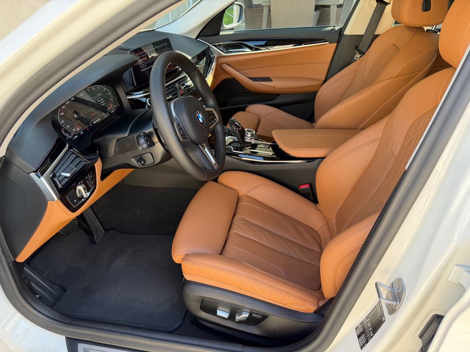 BMW 5 Series 2021