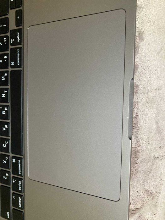 MacBook Pro 16" 2019 / i7 / 32Gb / 512Gb / 8Gb Pro 5500M (Z0XZ000W3)