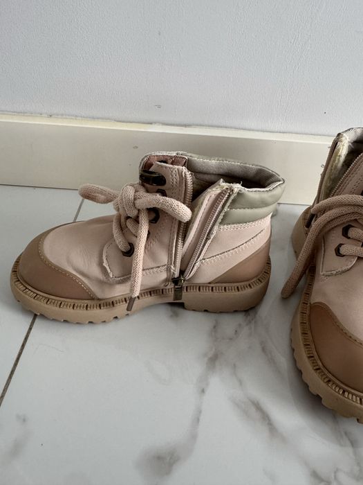 Зимові чоботи для дівчинки