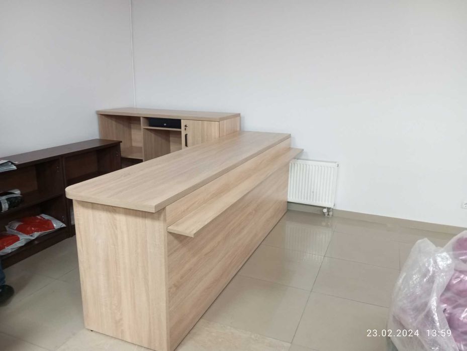 Стелажі для магазинів металеві та каси з ДСП від виробника