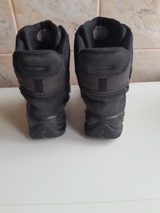 Продам ботиночки