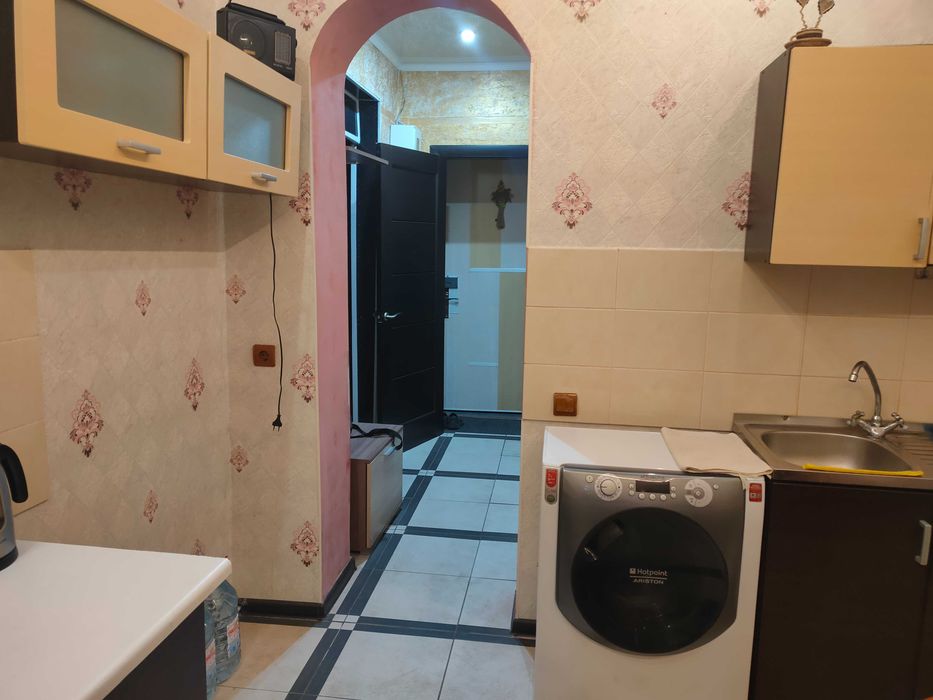Продам 1 к.к. 1/3 в районі Пед.університета