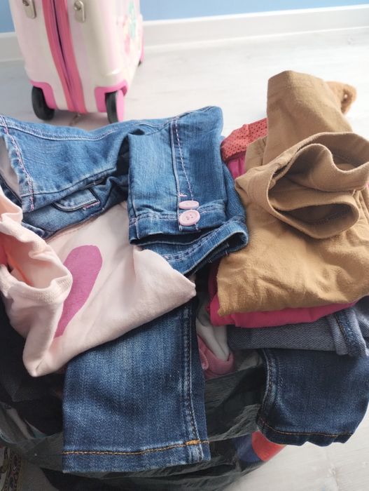 Ubranka niemowlęce. Cała wyprawka., ponad 100 sztuk. 70 groszy