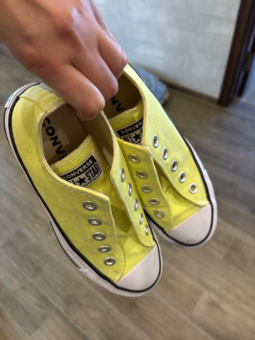 Продам кеди Converse