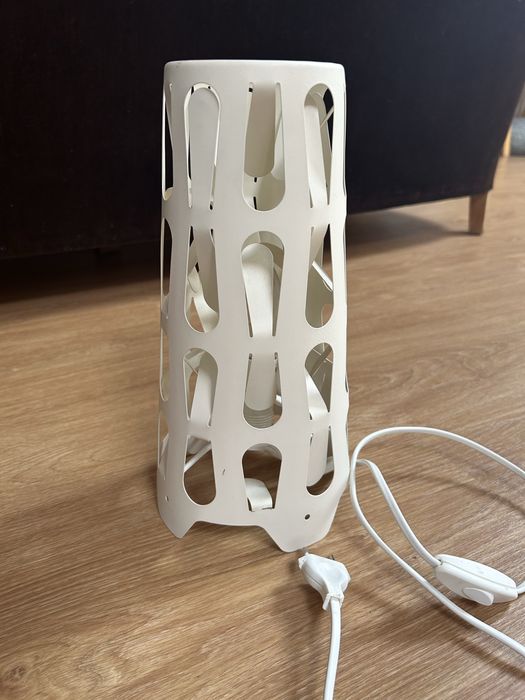 Candeeiro de mesa IKEA - KAJUTA