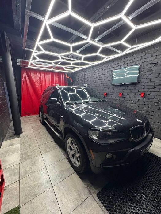 Срочно продам BMW x 5 e70  газ/бензин  в идеальном состоянии