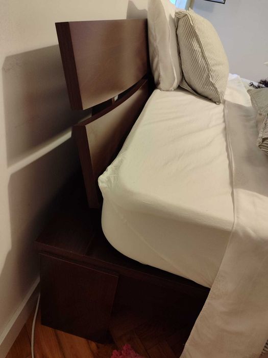 Cama de Casal Queen 160x200cm com colchão