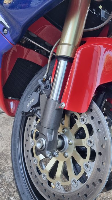 Honda rvf750  rc45 1997