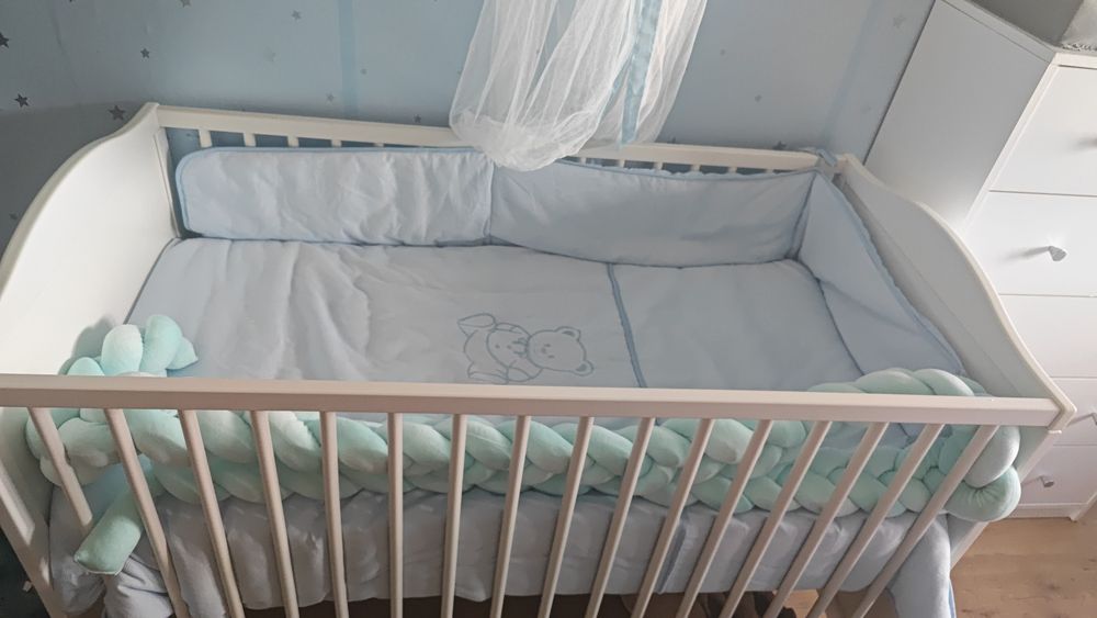 Berço IKEA com colchão novos, apenas 3 meses de uso!