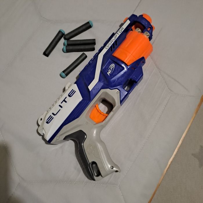 Nerf,  brinquedo