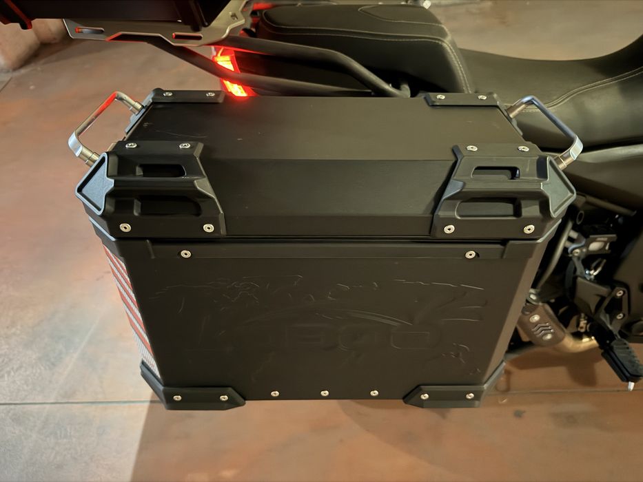Voge 525 DSX Black Knight