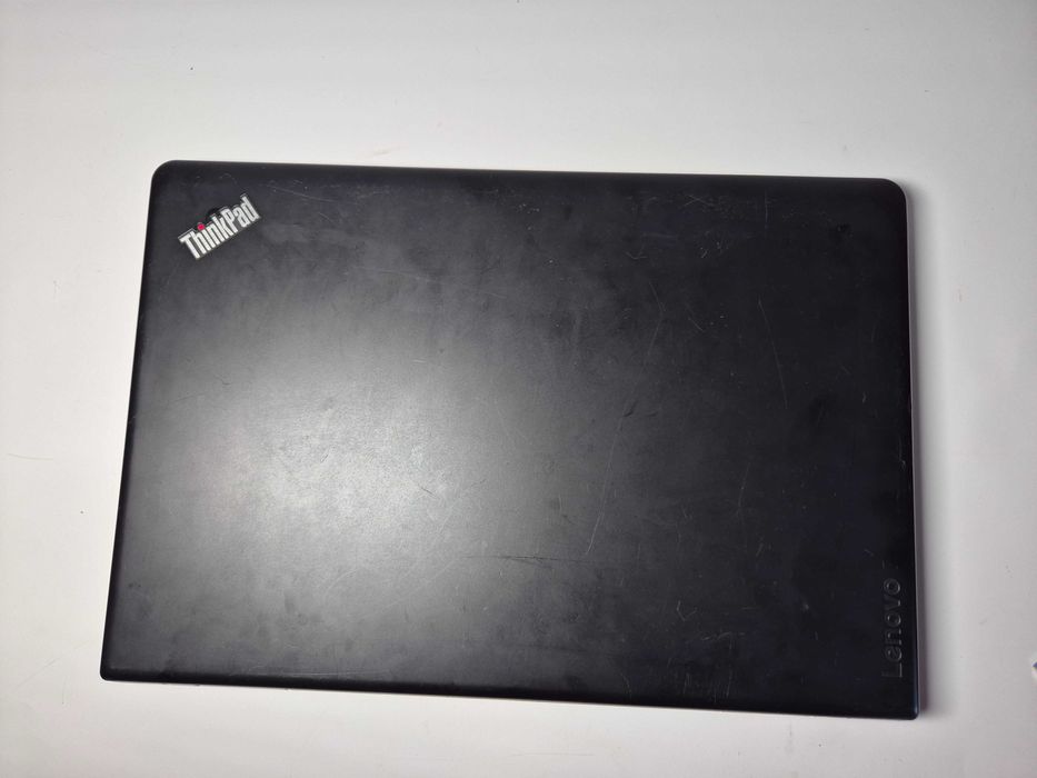 Lenovo E570 15,6' FHD Intel i5-7200U, Ram 8 Gb, SSD 128 GB + 500Gb