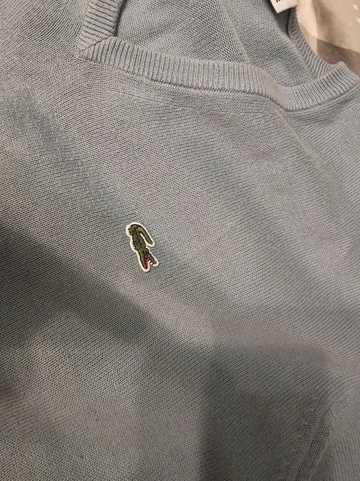 Bluza sweter Lacoste z wcięciem rozmiar L błękitny niebieski