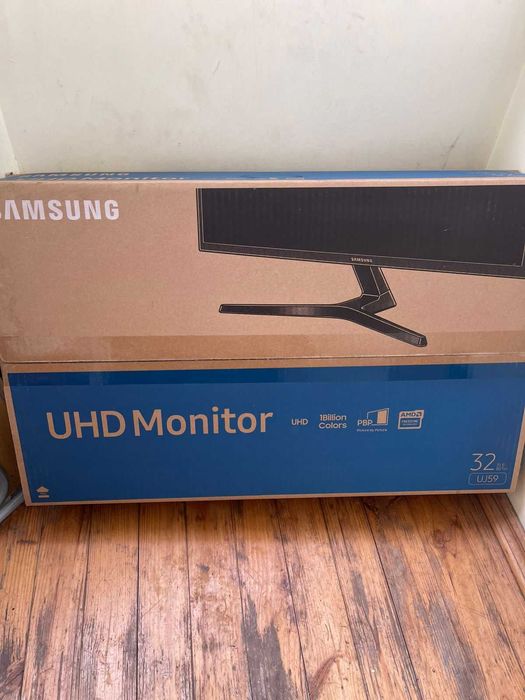 Монітор Samsung 32 inch 4K (lu32j590uqixci)