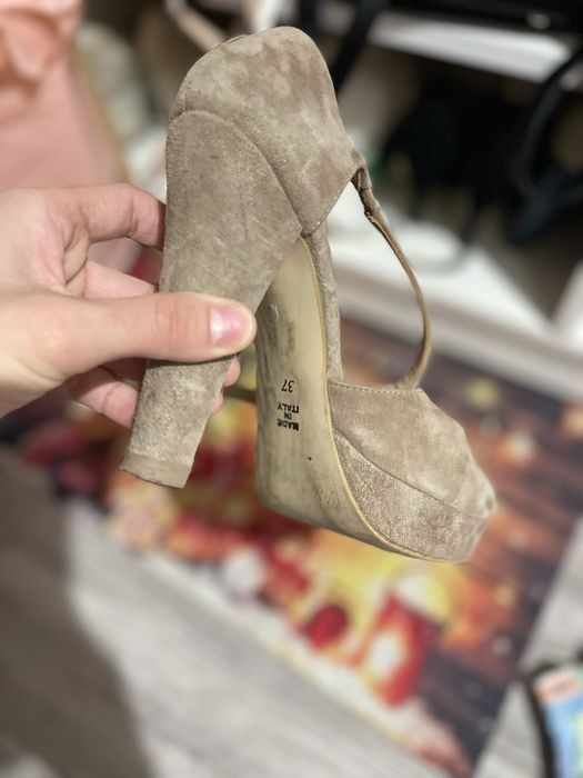 Замшеві туфлі в гарному стані