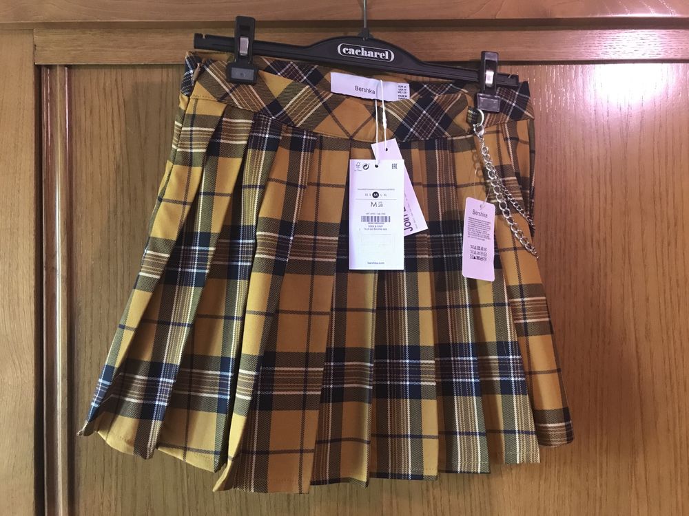 Bershka sales saia plissada