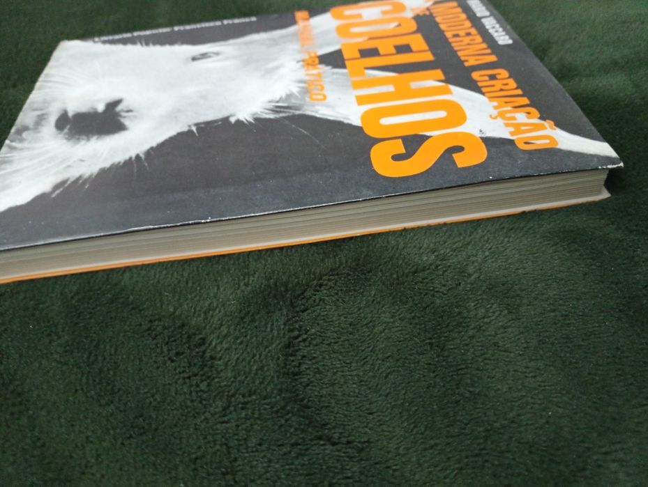 A moderna criação de coelhos: Manual prático	Mario Vaccaro	1976