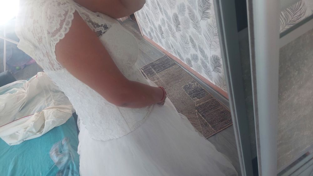 Весільна сукня 52розмір