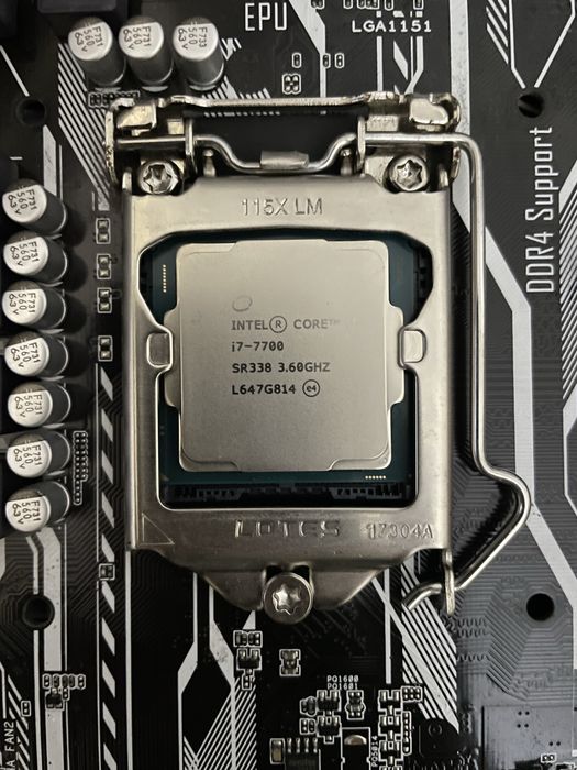 Процесор Intel Core i7-7700 3.60GHz/8MB/8GT/s (SR338) s1151